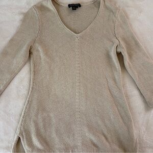 Ralph Lauren Women's Cream V-Neck Lightweight Knit Sweater